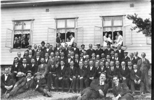 Arbetare utanför Fridhem